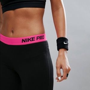 Nike Pro black leggings